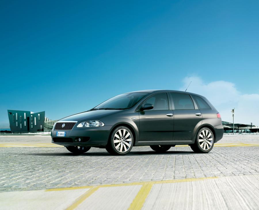  Fiat Croma Station Wagon 2009 года  (фото 19 из 106)